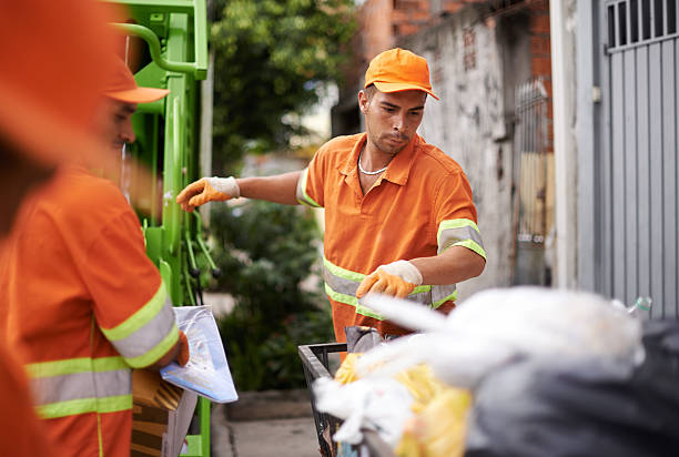 Best Trash Removal Near Me  in Maple Bluff, WI